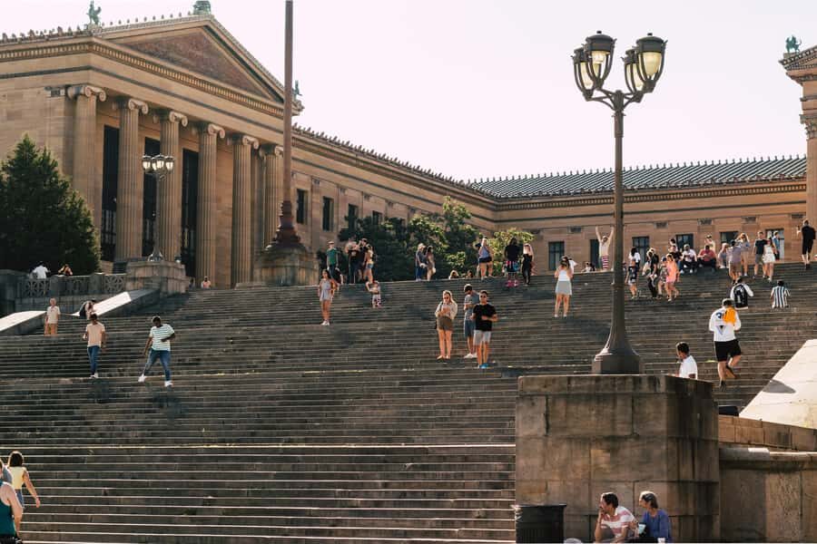 From NYC: Washington & Philadelphia Full Day Guided Tour - Who this tour suits best (and who should think twice)