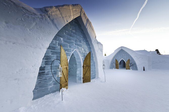 From Quebec city: Ice Hotel Visit and Transportation - Transportation Comfort: A Driver, a Coach, and No Headaches