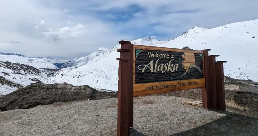 From Skagway: Skagway City & White Pass Summit Guided Tour - Key highlights worth planning for