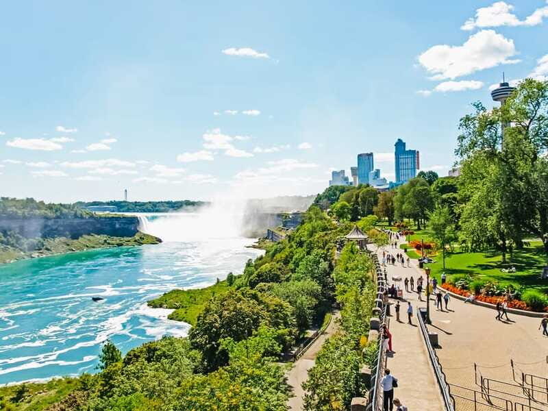 From Toronto: Customizable Guided Day Trip to Niagara Falls - Price and value at $432: what you’re really buying