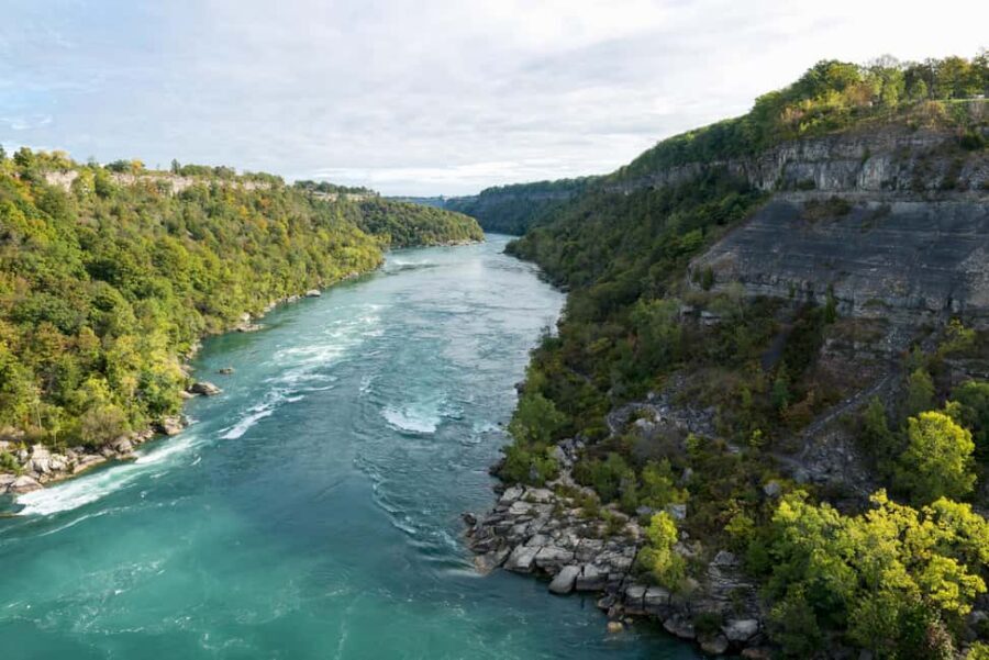 From Toronto: Niagara Falls Bus Tour with Boat Cruise - Getting from Toronto: 5 pick-up options and a realistic schedule