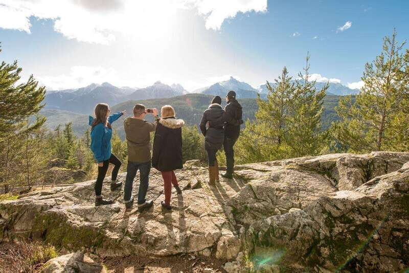 From Vancouver: Full-Day Whistler Tour - Stawamus Chief: short stop, big payoff for photos