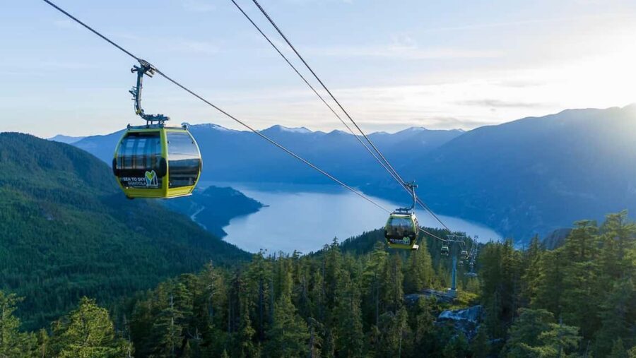 From Vancouver: Whistler Private Day Trip - Sea to Sky Gondola near Squamish: Summit Views Plus Real Trail Time