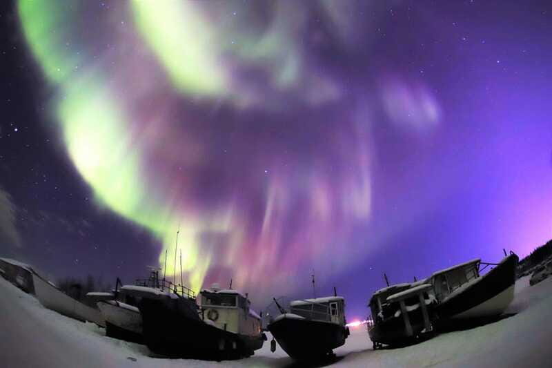 From Yellowknife: Northern Lights Bus Tour with Photos - Price and Value: Is $72 Worth It for This Kind of Night?