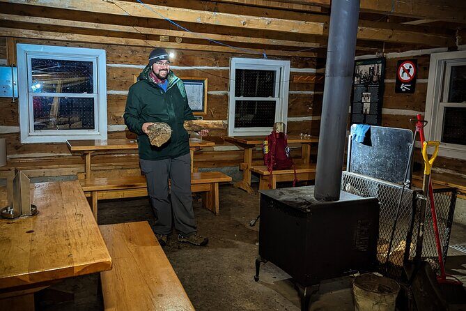 Gatineau Park Nocturnal Snowshoeing Adventure & Dinner - From Ottawa & Gatineau - Gear Included: Headlamps, Poles, and Snowshoes or Crampons