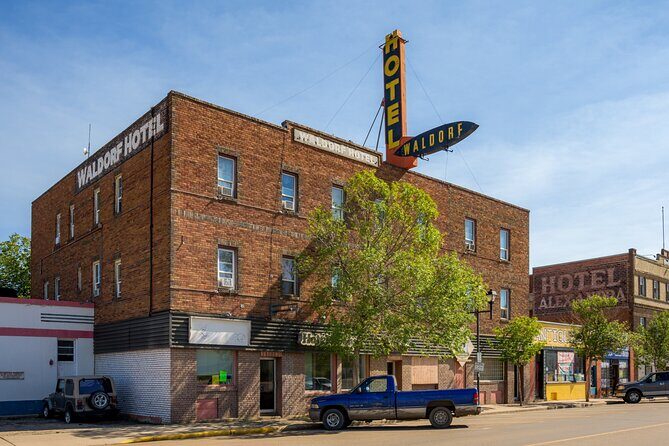 Ghosts of Drumheller: a Smartphone Audio Ghost Tour - What I like about the way it mixes local history and hauntings