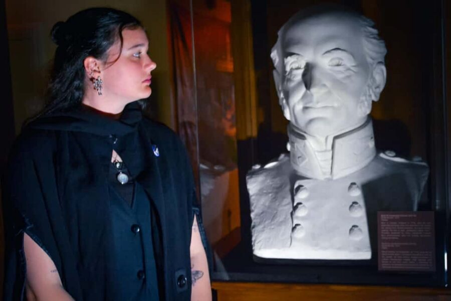 Ghosts of the Bytown Museum - A Cloaked Start Outside 46 1/2 Sparks Street