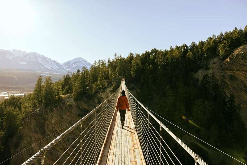 Golden, BC: Golden Skybridge Bridge Pass Admission - On the Skybridge itself: what the wobble means for your comfort level