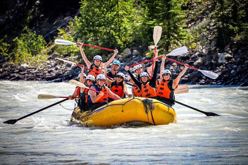 Golden, BC: Kicking Horse River Family Rafting with Lunch - 14 km on the Kicking Horse: Calm Water, Real Splashes, and Big Views