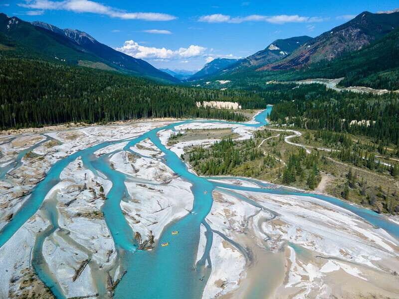 Golden, BC: Kicking Horse River Whitewater Raft Experience - Getting cleaned up at Whitewater Lodge: don’t skip the showers