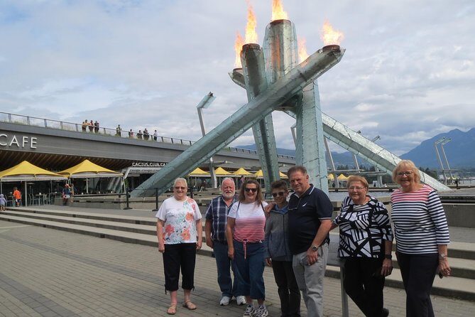 Grand City Small Group Tour of Vancouver - Granville Island Public Market: lunch on your terms (and time limits to know)