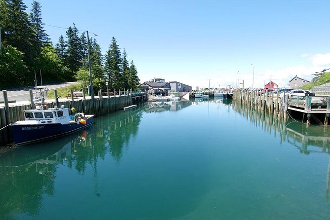 Grand Pre/Bay of Fundy / Hall's Harbour - The Lookoff: your big-picture moment over the bay