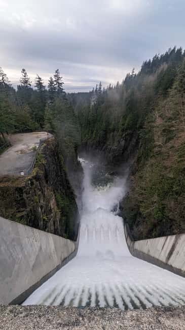 Grouse Mnt+StanleyPark+Hatchery+Cleveland Dam+LynnCanyonTOUR - Who This Tour Fits Best (and Who Might Want Something Else)
