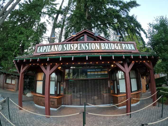 Grouse Mnt+StanleyPark+Hatchery+Cleveland Dam+LynnCanyonTOUR - Grouse Mountain Skyride: City Views, Lumberjack Shows, and Rescued Grizzlies