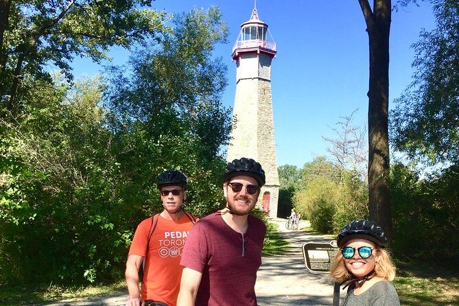 Guided Bicycle Tour - Toronto Waterfront, Island and Distillery - Pacing, bikes, and who this suits best