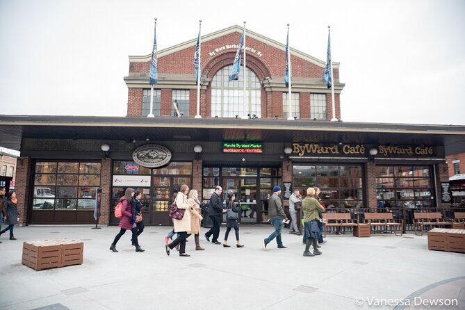 Guided ByWard Market Food Tour - Tin House Court: two statues and another layer of public art