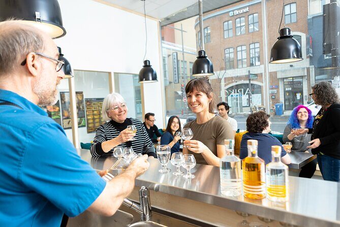 Guided tour « from the bee to the bottle » with tasting - English - Quick hits to know before you go