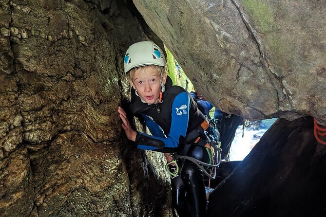 Half Day Canyoning Experience in Revelstoke - Water cooling, wetsuit comfort, and why footwear matters
