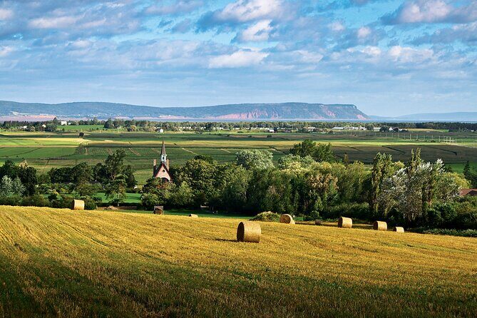 Half-Day Small-Group Tour of Annapolis Valley - Grand-Pré National Historic Site: Acadian memory you can stand inside