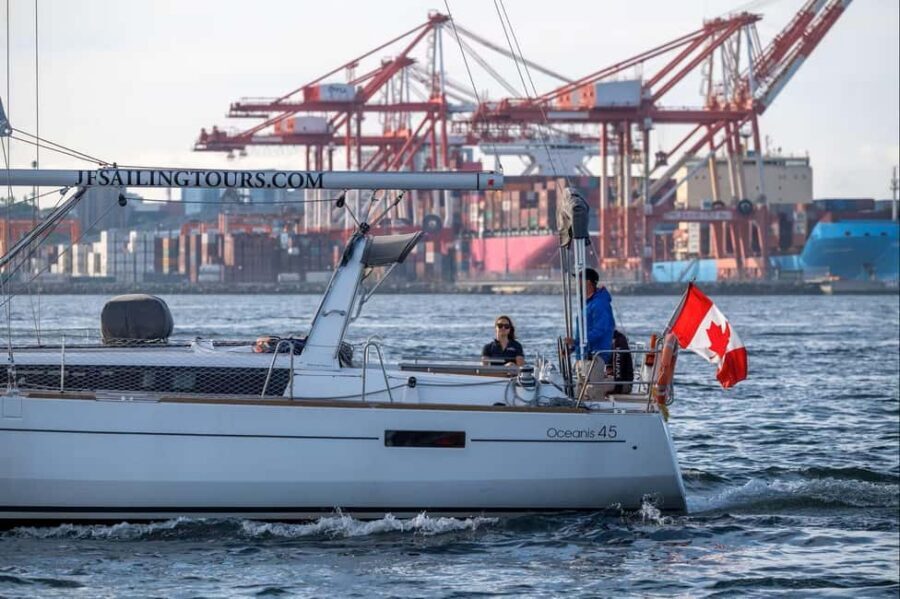 Halifax: Best of Halifax Harbour Tour - Meeting the J Farwell: smooth start, close to downtown