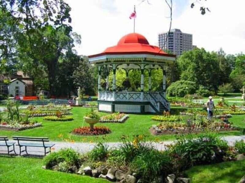 Halifax City Sightseeing by Private a/c vehicle - A 4-hour Halifax plan that doesn’t waste your daylight