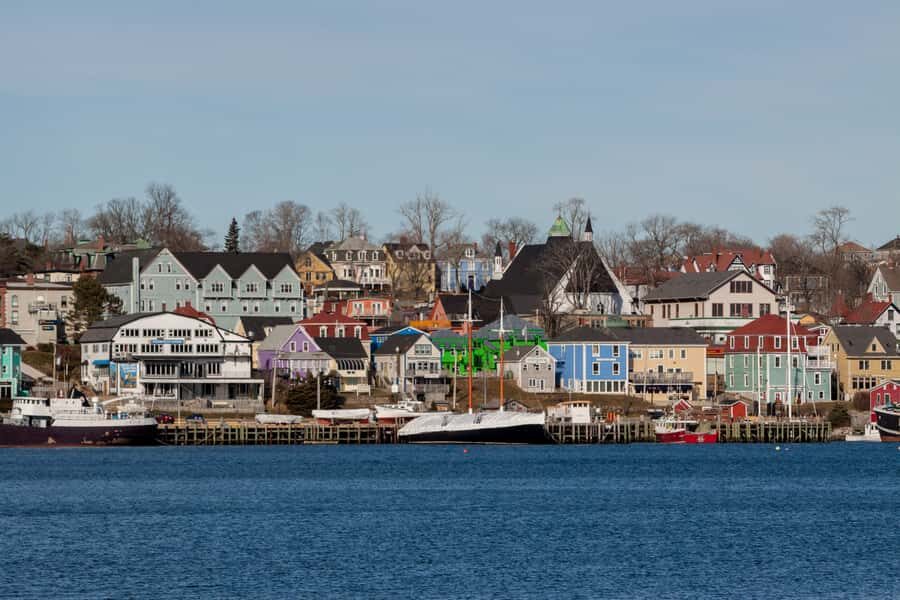 Halifax: Lunenburg and Mahone Bay Private Tour - Halifax pickup that actually works for hotels and cruises