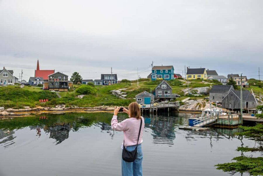 Halifax: Peggy's Cove, Citadel and Titanic Cemetery Tour - The van experience: small group, real conversation, and photo-friendly stops