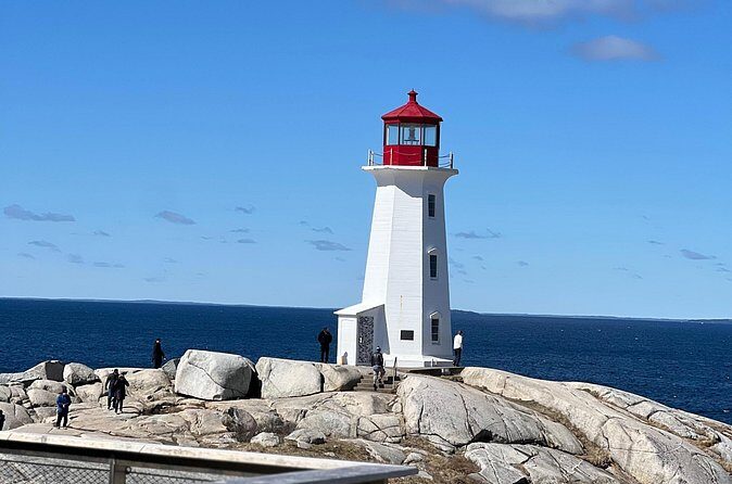 Halifax Private Shore Excursion - Peggy’s Cove: one focused hour for lighthouse photos and salty air