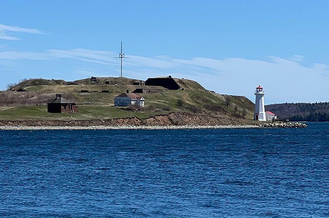 Halifax Private Shore Excursion - The Waterfront Boardwalk: nearly 4 km to end the day your way
