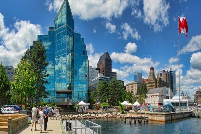 Halifax Shore Excursion: Halifax on Foot - The first stretch: Halifax’s architecture and civic landmarks