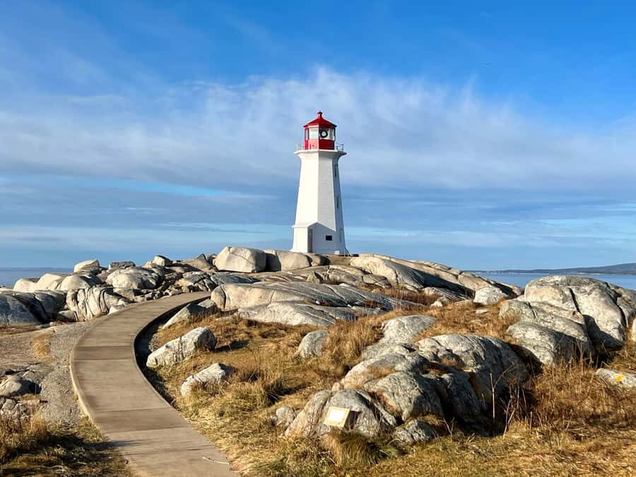 Halifax Small-Group Express To Peggy’s Cove - How Much Time You Really Have (and When You Might Want More)