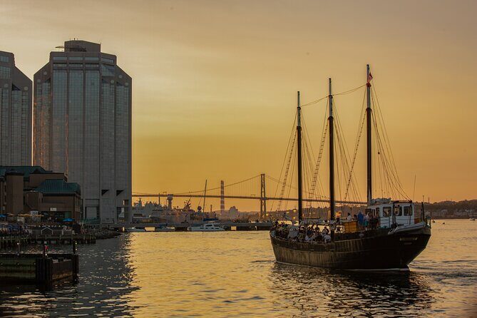 Halifax Sunset Cruise Ft. a Live Musician - Boarding at 1751 Lower Water St: Get the Right Pier on Time