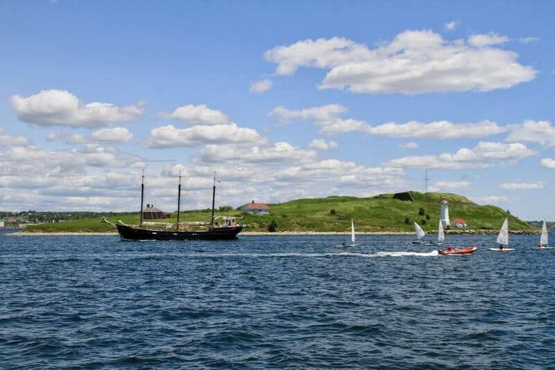 Halifax: Tall Ship Harbor Sailing Cruise with Live Music - Comfort, bathrooms, and what to bring (or not bring) aboard
