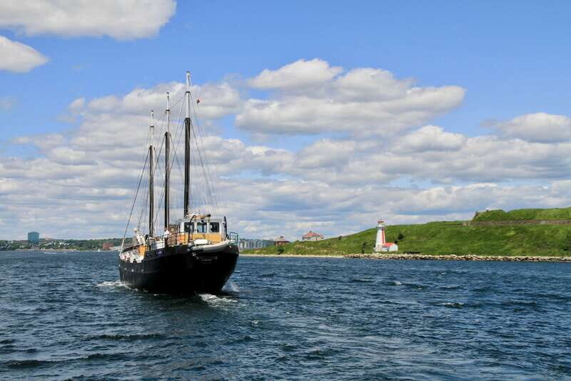 Halifax: Tall Ship Harbor Sailing Cruise with Live Music - Getting started at Cable Wharf (1751 Lower Water St) and finding your best seats