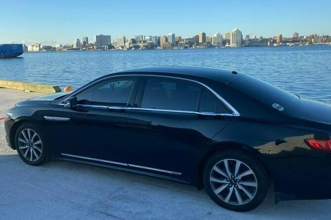 Halifax YHZ Airport Pre-Arranged Luxury Sedan Service - A Private Sedan Transfer That Cuts the Stress at YHZ