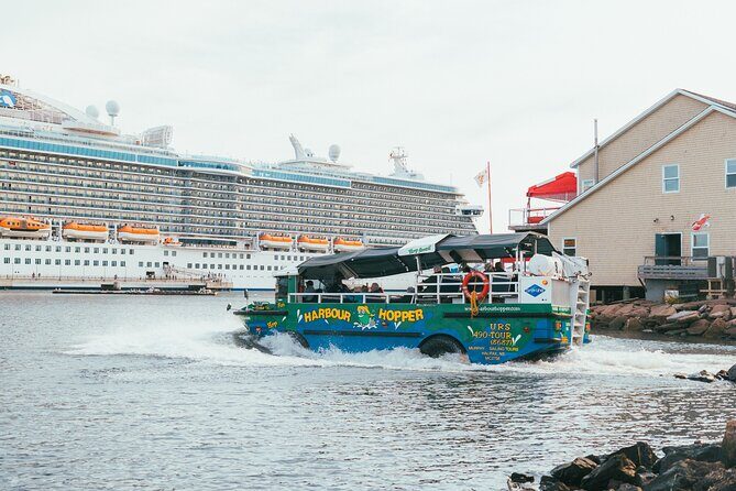 Harbour Hopper Tours: Charlottetown, PEI - How the 40-Person Limit Affects Your Comfort