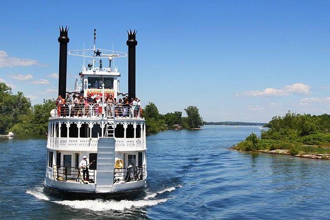 Heart of the 1000 Islands Sightseeing Cruise - The Admiralty route: Napoleon’s Hat, Wanderer’s Channel, and more