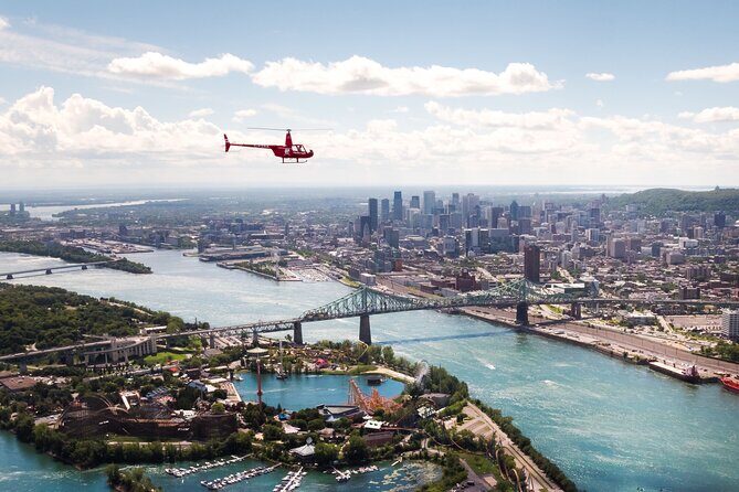 Helicopter Tour Over Montreal - Who this helicopter tour suits best (and who should reconsider)