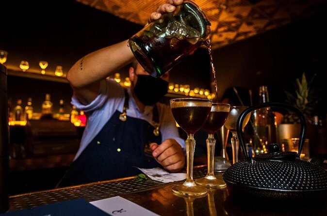 Hidden Cocktail Crawl in Chinatown - Stop 3 in Chinatown: 1920s Shanghai with dim sum and historical figure cocktails