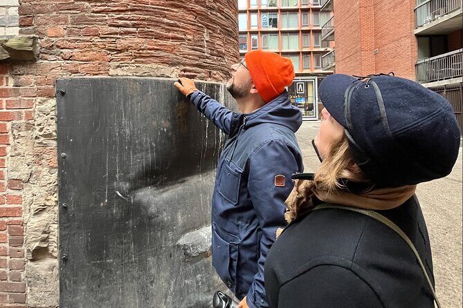 Historic Brothels of Old Toronto Walking Tour - Why this Old Toronto walk feels different at 7 pm