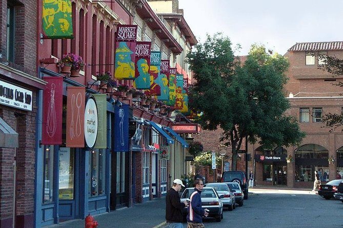 Historical Victoria Walking Tour - Key things you’ll notice on this tour