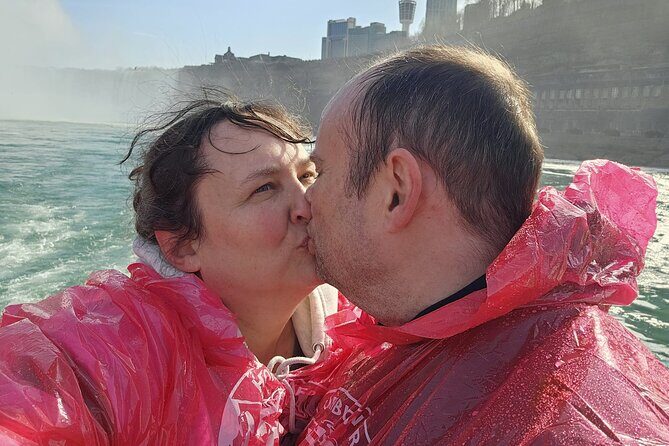 Hornblower Boat and Walking Tour of Niagara Falls - Price and Value: Is $89.05 Worth It?