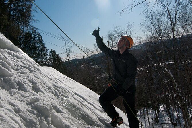 Ice Climbing Initiation in Mont-Tremblant - What the climb feels like in 3 hours (and why that timing works)