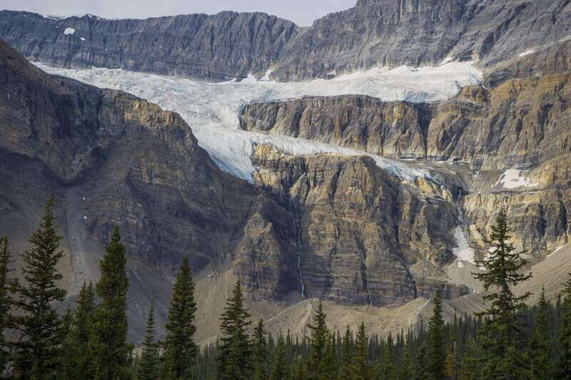 Icefield: Icefield Parkway, Bow Lakes & Peyto Lakes Day Tour - What to bring (and what to leave behind)