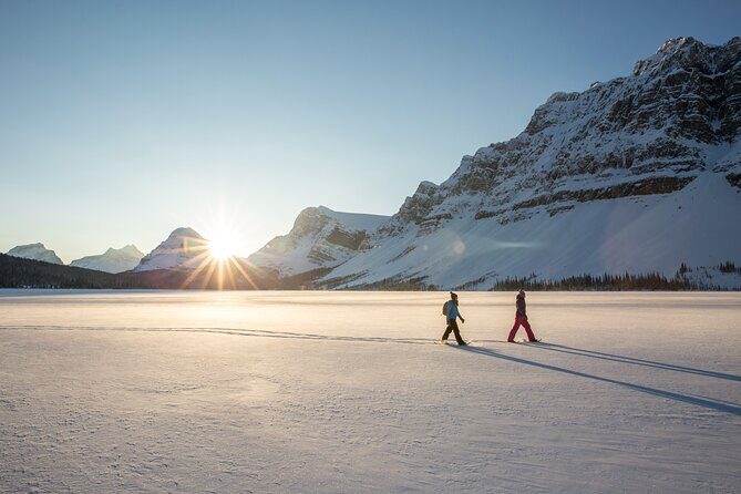 Icefields Parkway and Ice Bubbles of Abraham Lake Adventure - What to Pack for a Winter Day That Won’t Wait for You