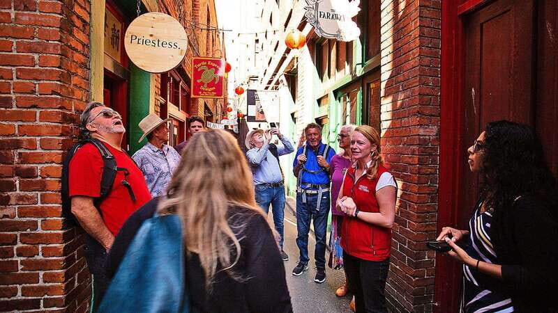 Iconic & Obscure Victoria Walking Tour - Should you book Hidden Victoria Tours?