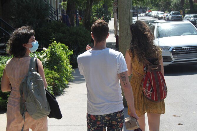In the Shadow of the Mountain: Montreal Jewish History Walking Tour - Your Two-Hour Walk: What the Route Feels Like