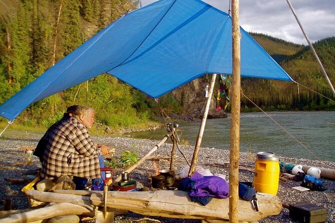 Intro Survival Course Rockies - Day One at Abraham Lake: Fires, Shelters, and Emergency Priorities