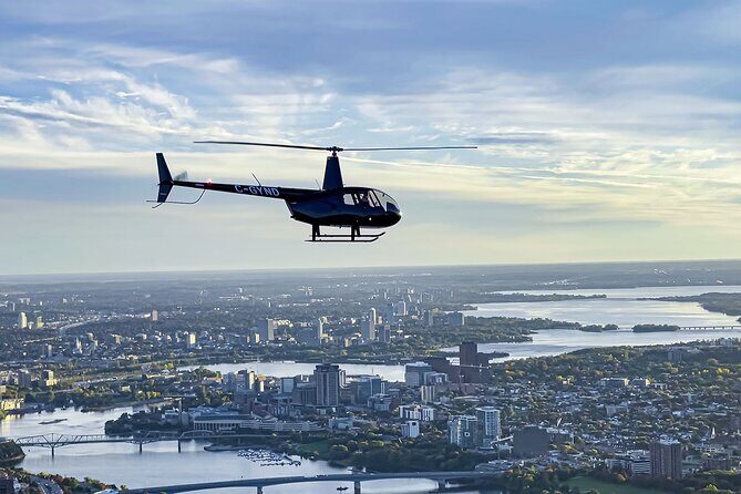 Introduction to helicopter piloting in Gatineau-Ottawa - Helicopter piloting training in Gatineau: why it feels different