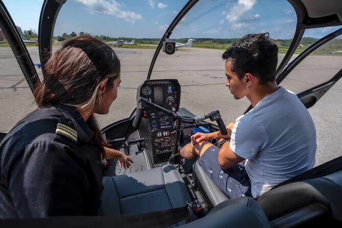 Introduction to helicopter piloting in Gatineau-Ottawa - Where to meet: 1717 Arthur-Fecteau and what to expect before takeoff
